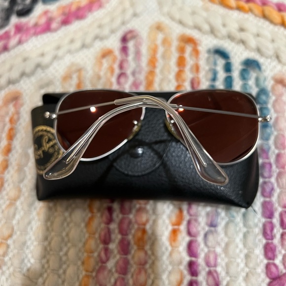 RAYBAN AVIATOR SUNGLASSES - Picture 4 of 9